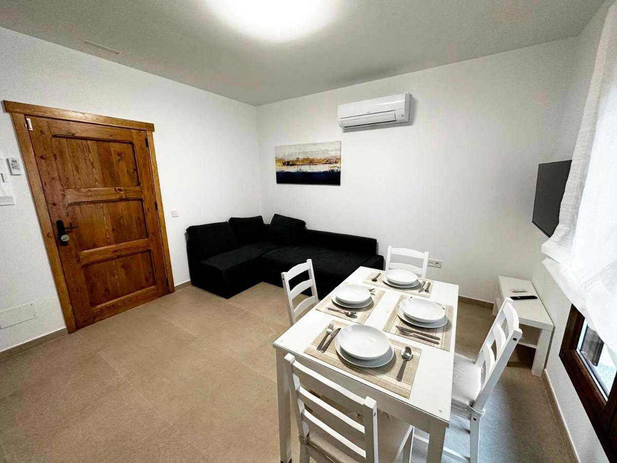 Apartamentos Turisticos Magallanes I ซานเปรโดเดลปีนาตาร์ ภายนอก รูปภาพ