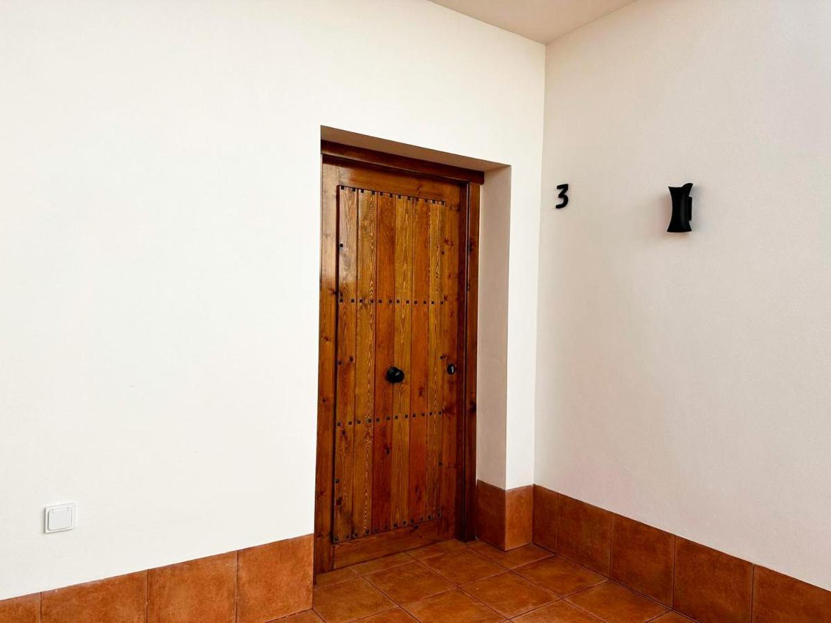 Apartamentos Turisticos Magallanes I ซานเปรโดเดลปีนาตาร์ ภายนอก รูปภาพ