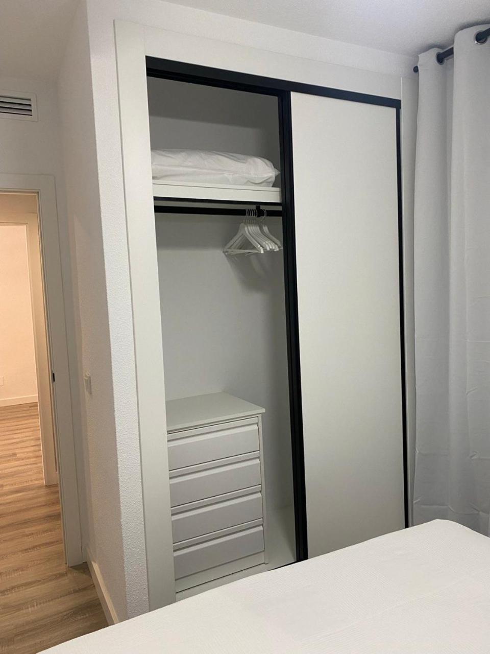Apartamentos Turisticos Magallanes I ซานเปรโดเดลปีนาตาร์ ภายนอก รูปภาพ