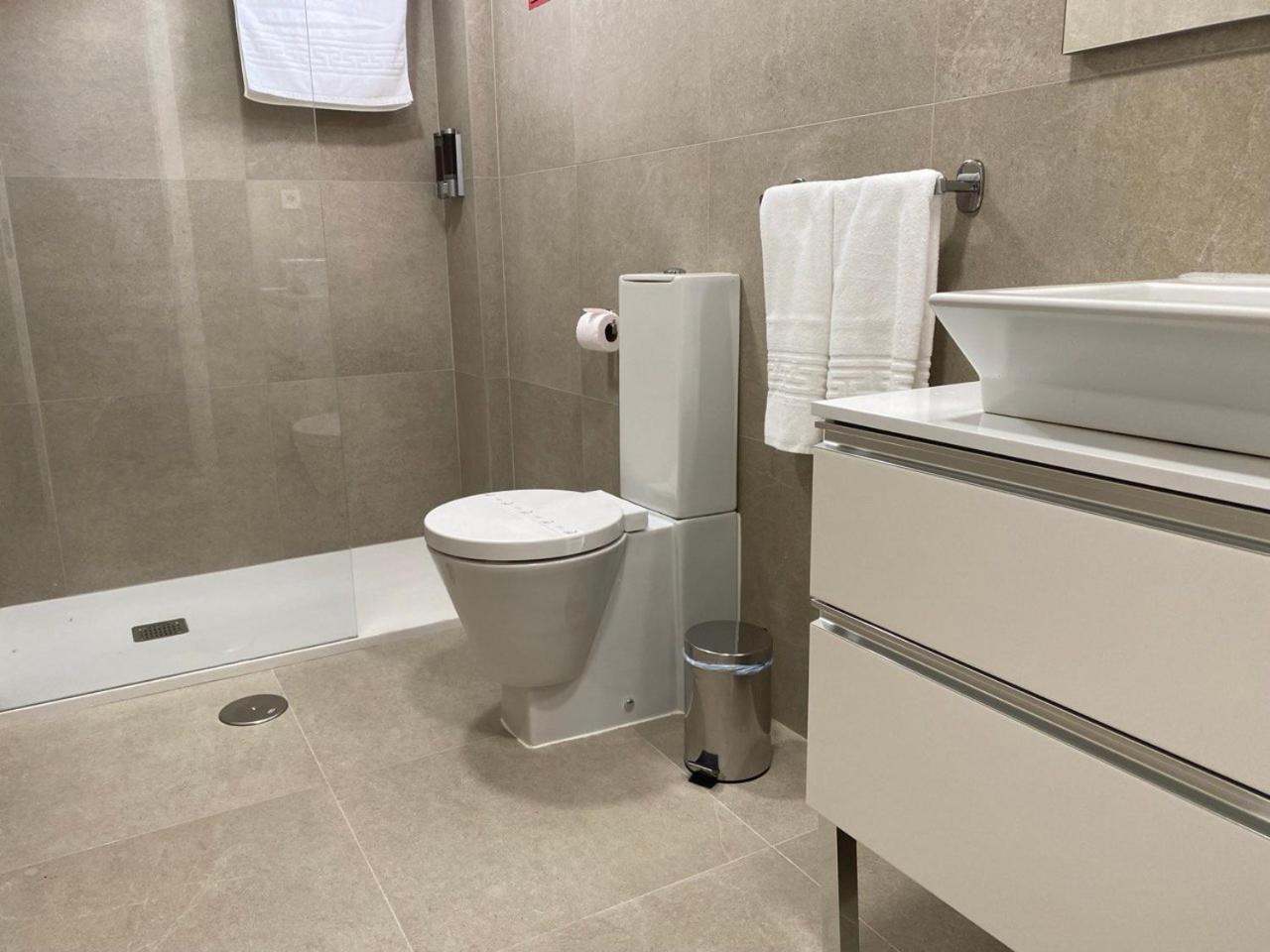 Apartamentos Turisticos Magallanes I ซานเปรโดเดลปีนาตาร์ ภายนอก รูปภาพ